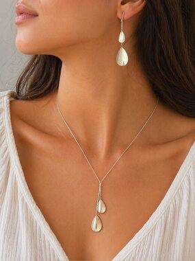 Vintage .925 Silver Necklace and Earrings Set